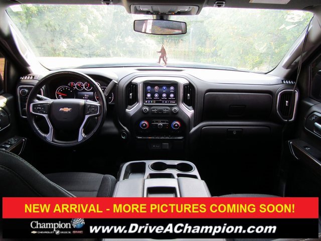 2021 Chevrolet Silverado 1500 LT photo 11