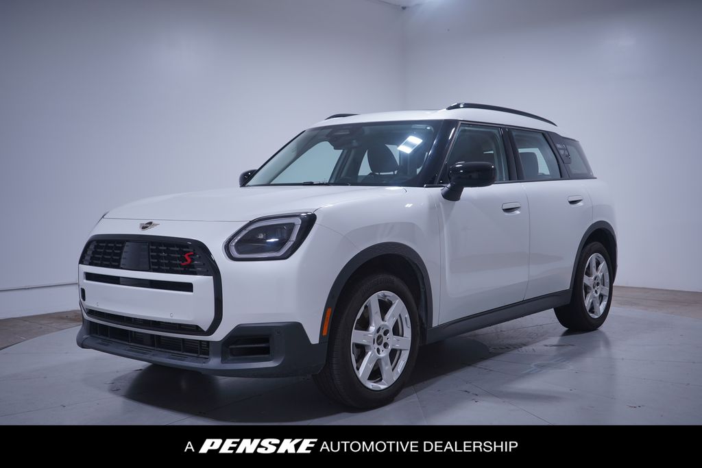 2025 MINI Countryman S's photo