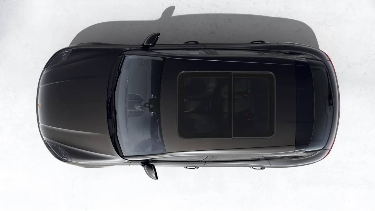 2026 Porsche Macan T photo 5