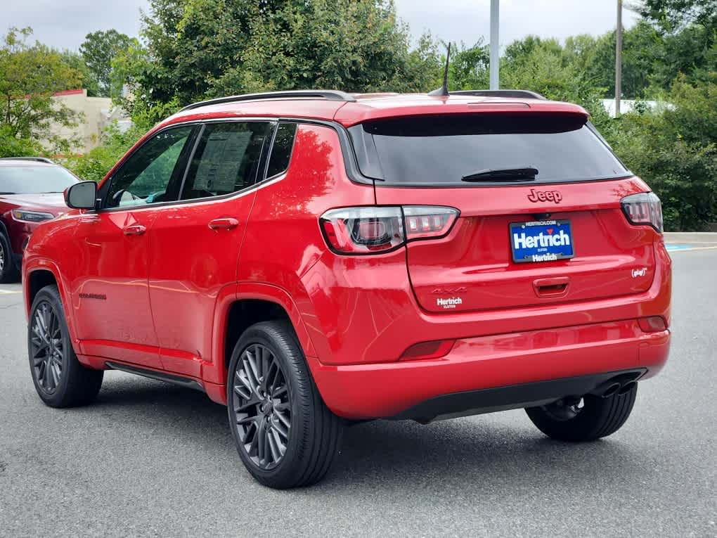 2022 Jeep Compass Limited photo 4