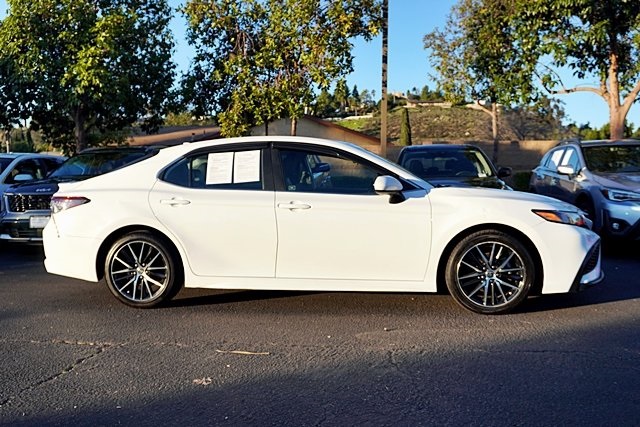 Used 2021 White Toyota SE Nightshade image 6