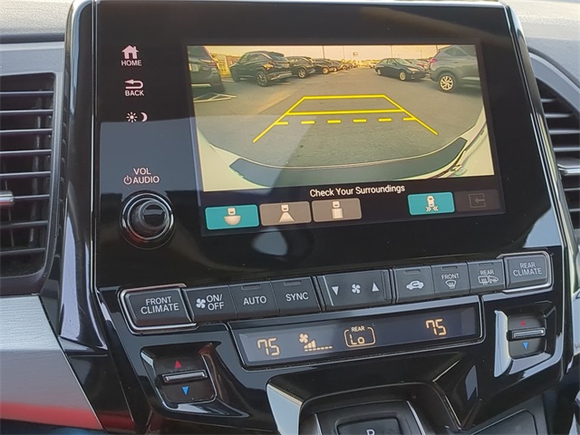 2021 Honda Odyssey Touring photo 16