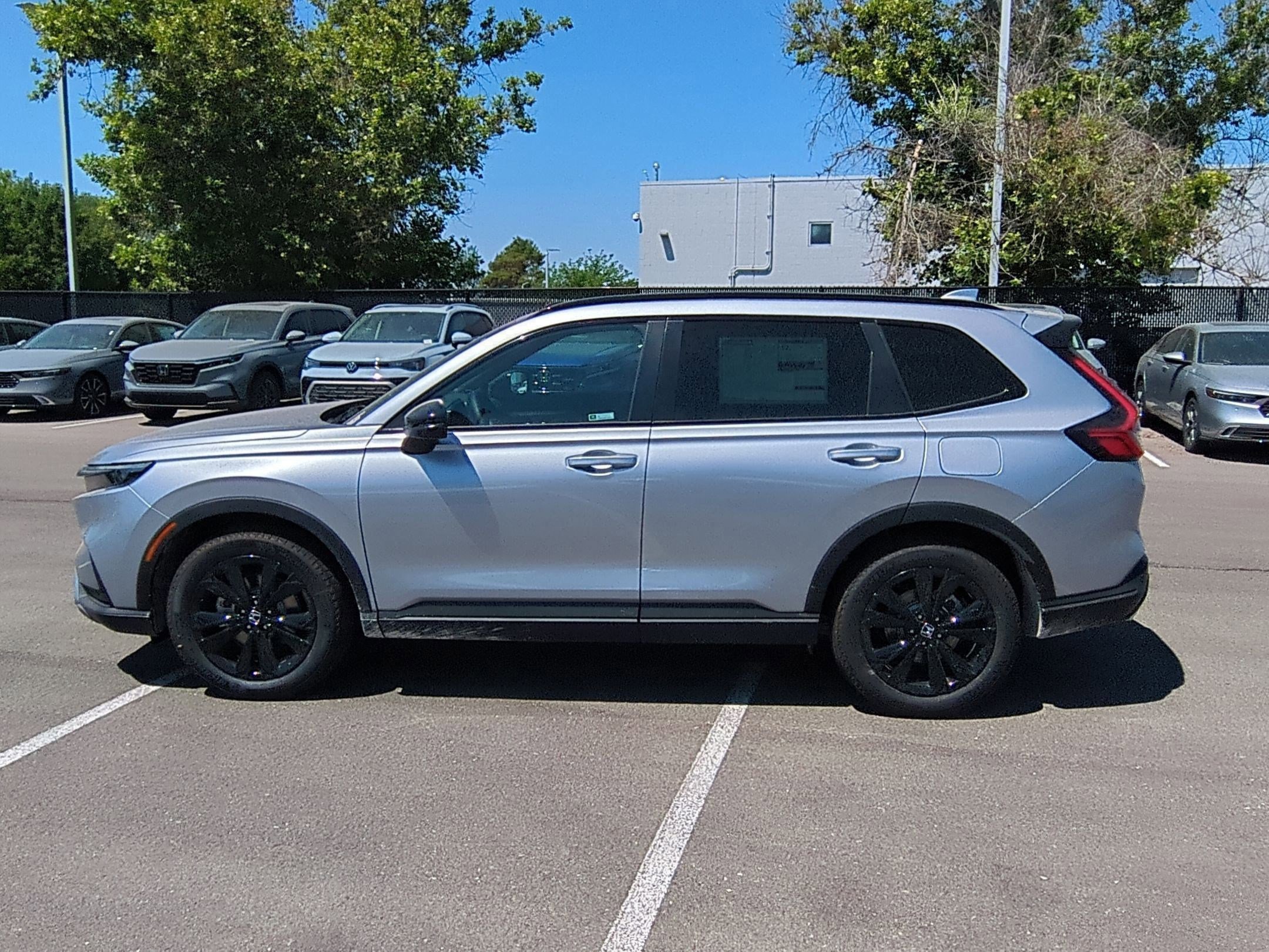 2026 Honda CR-V Hybrid Sport Touring photo 6