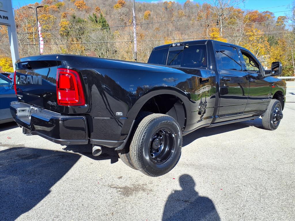 2026 Ram 3500 Laramie photo 2