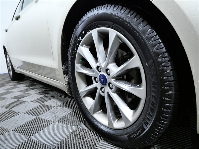 Certified 2017 Ford Fusion SE with VIN 3FA6P0HD4HR412372 for sale in Apple Valley, Minnesota