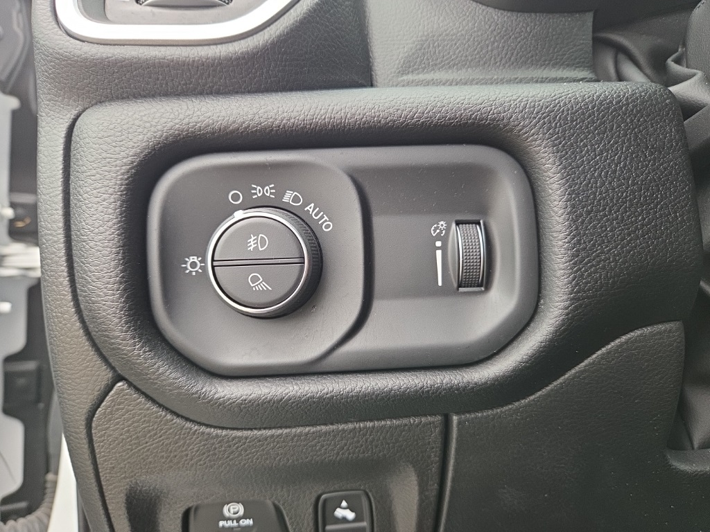 2022 Ram 1500 Big Horn Lone Star photo 15