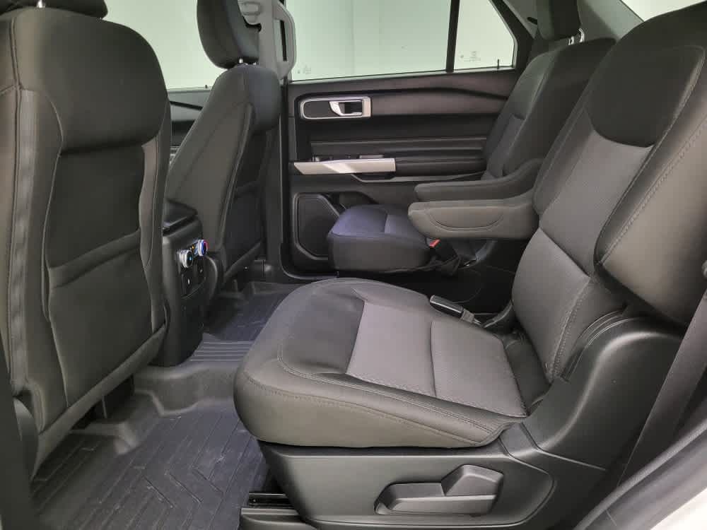 2022 Ford Explorer XLT photo 37