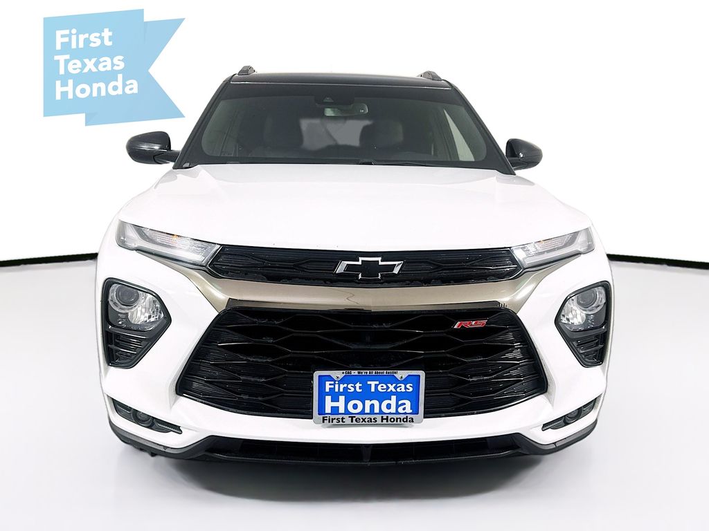 2021 Chevrolet Trailblazer RS photo 2