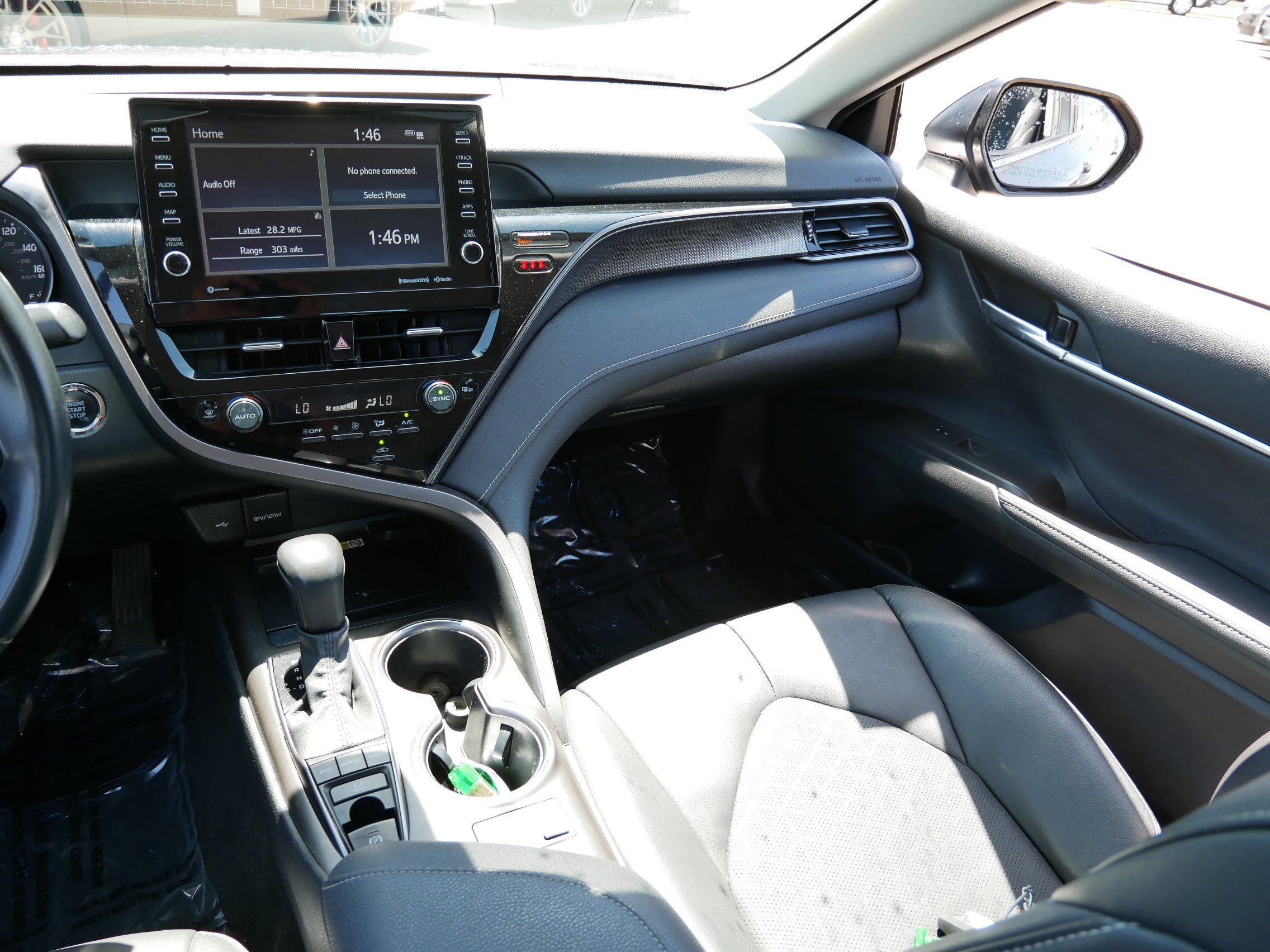 2023 Toyota Camry XSE photo 11
