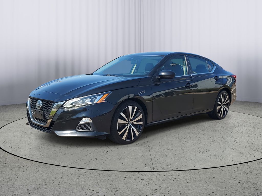 2022 Nissan Altima 2.5 SR photo 2