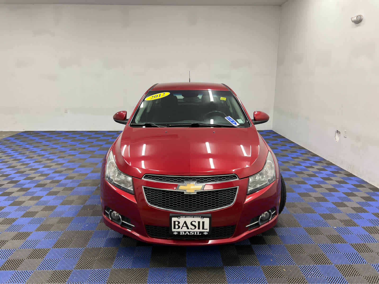 2012 Chevrolet Cruze photo 3