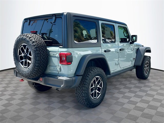 2024 Jeep Wrangler Rubicon photo 7