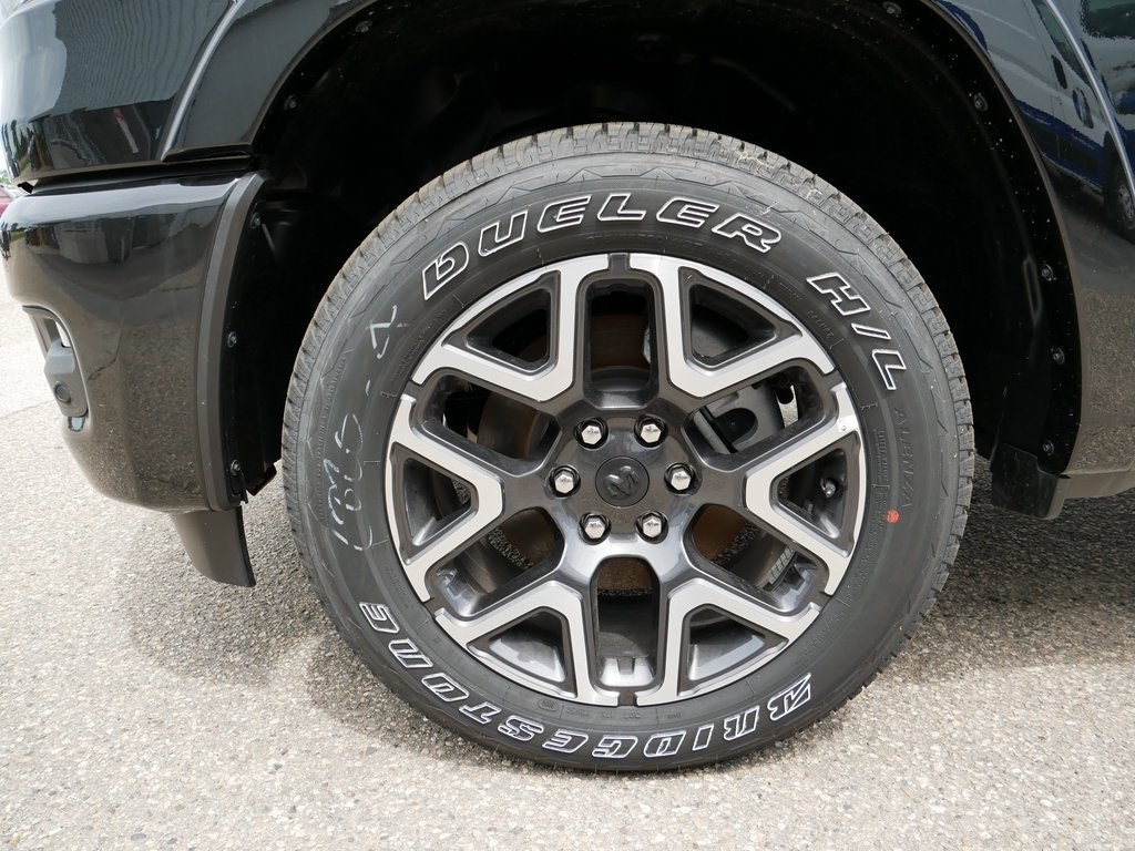 2025 Ram 1500 Laramie photo 5