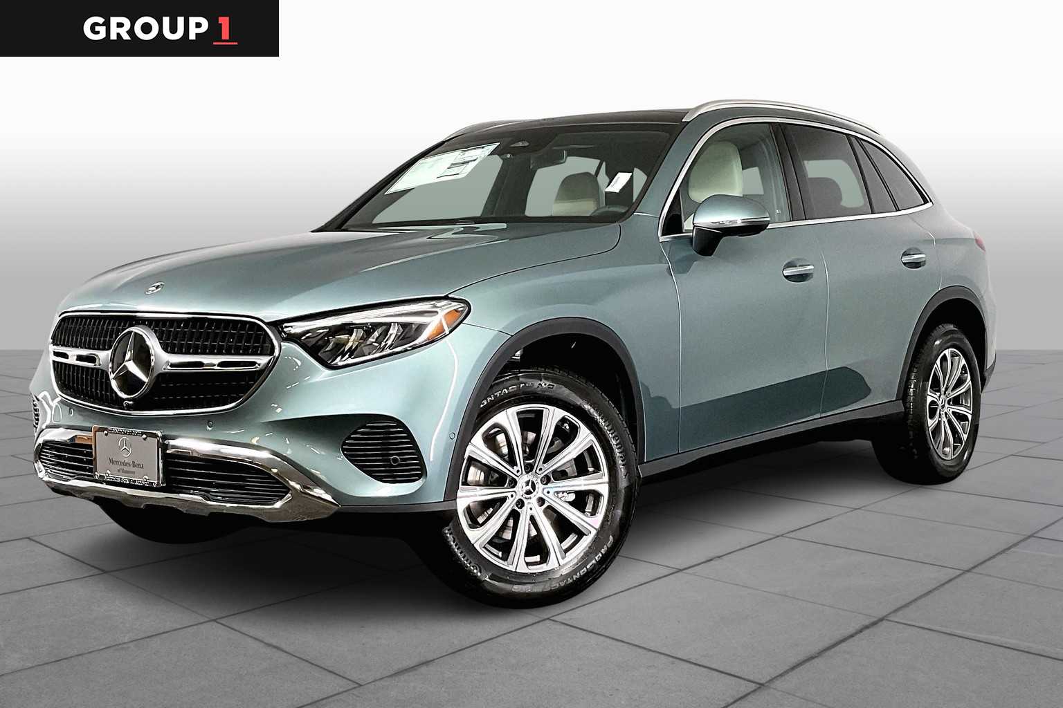 2025 Mercedes-Benz GLC Base's photo