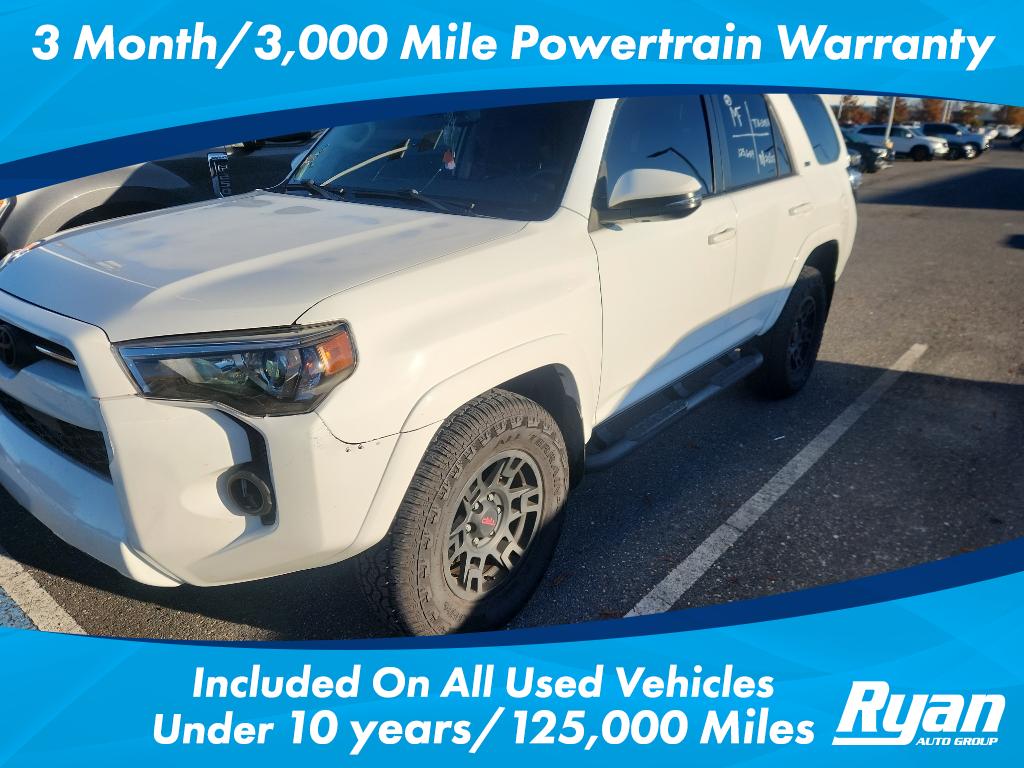 2021 Toyota 4Runner SR5 Premium's photo