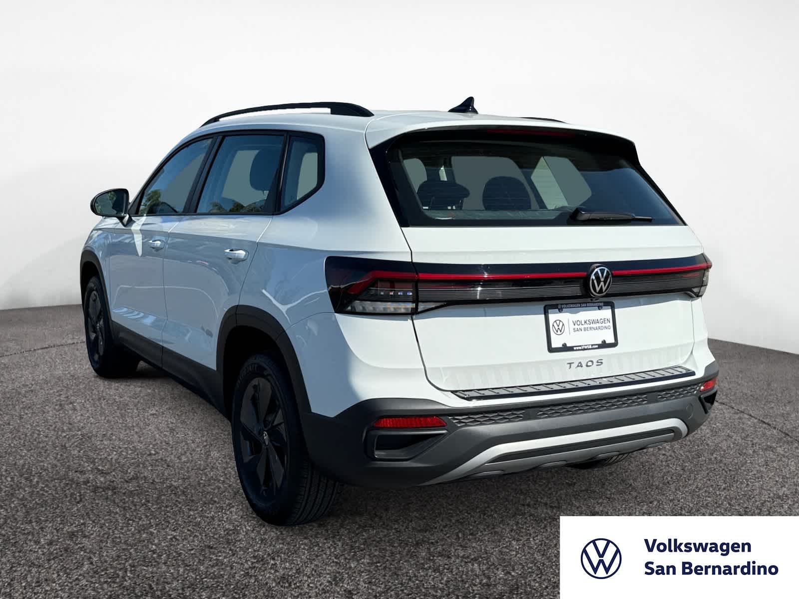 2025 Volkswagen Taos S photo 3