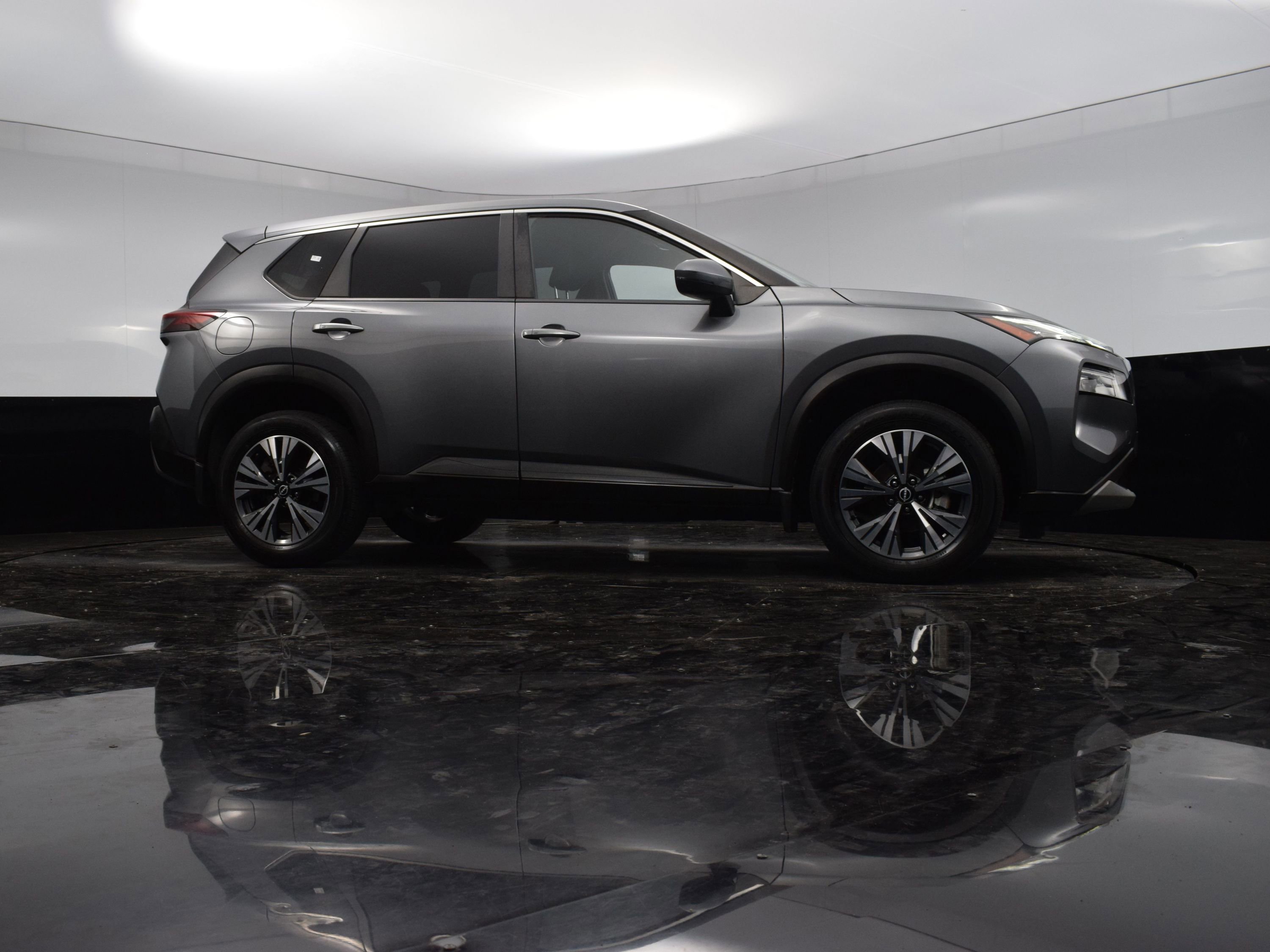 2023 Nissan Rogue SV photo 22