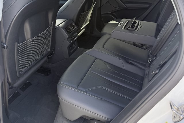 2024 Audi Q5 45 S line Premium photo 4