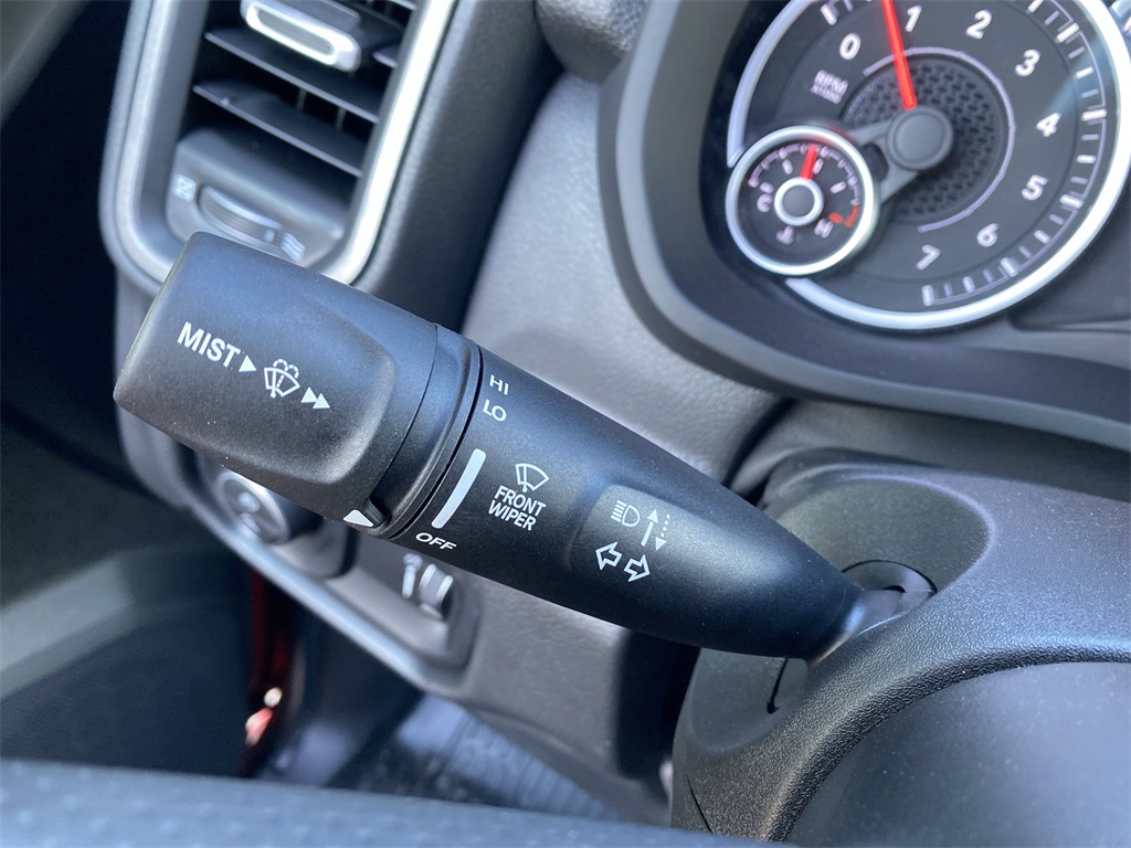 2025 Ram 2500 Tradesman photo 17