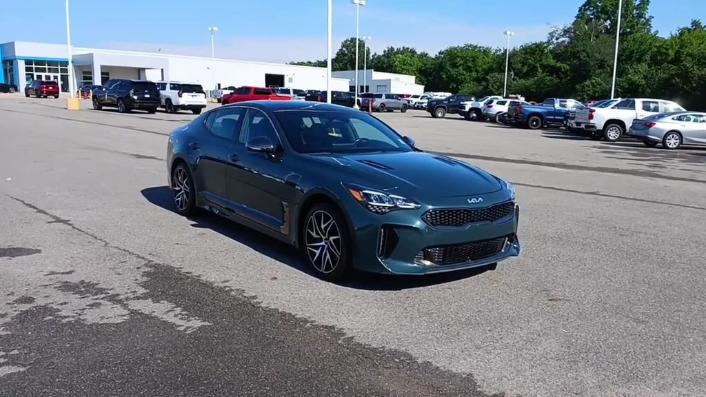 2023 Kia Stinger GT-Line photo 2