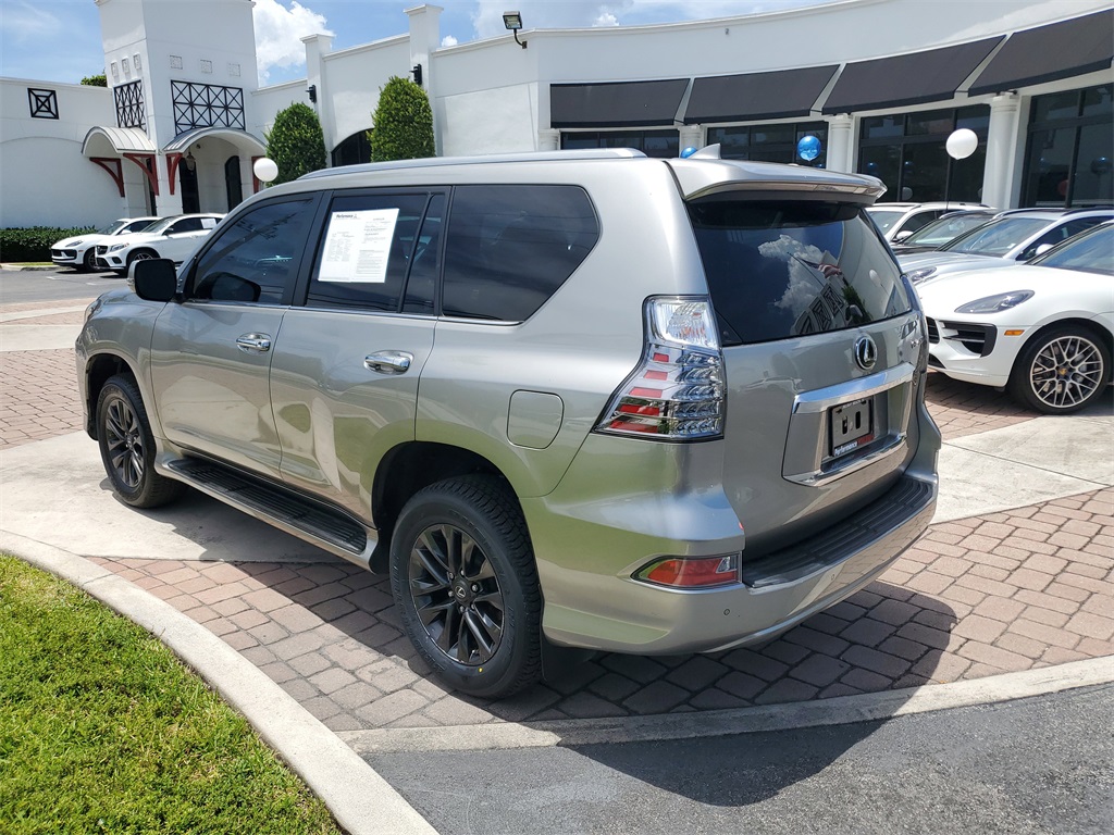 2021 Lexus GX 460 photo 4