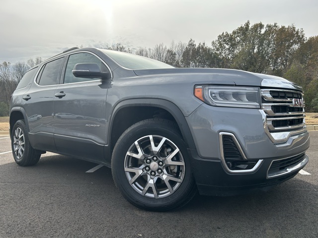 2020 Gmc Acadia SLT photo 2