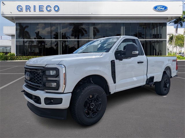 2025 Ford F-350 XL photo 4