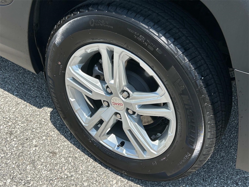 2024 Gmc Terrain SLE photo 12