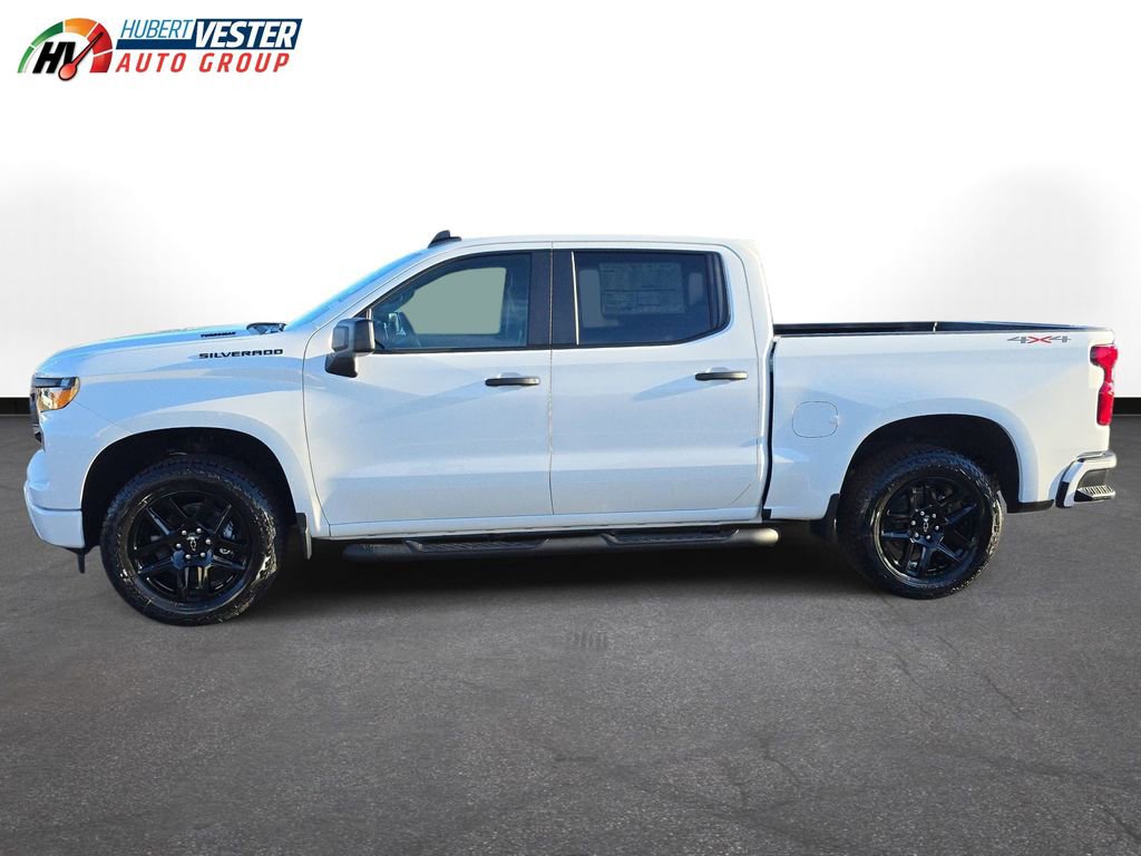 2026 Chevrolet Silverado Base's photo
