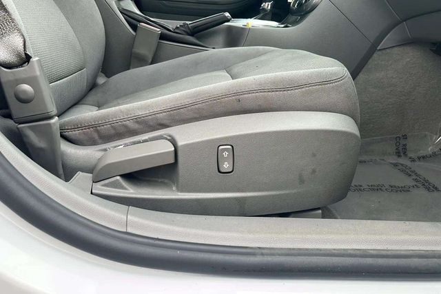 2016 Chevrolet Malibu Limited LS photo 19