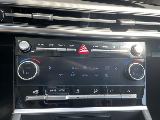 2025 Hyundai Santa Fe SEL photo 21