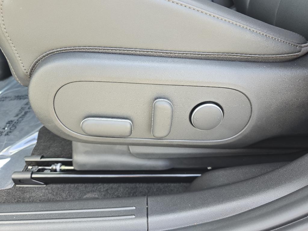 2025 Hyundai Ioniq 5 SEL photo 14