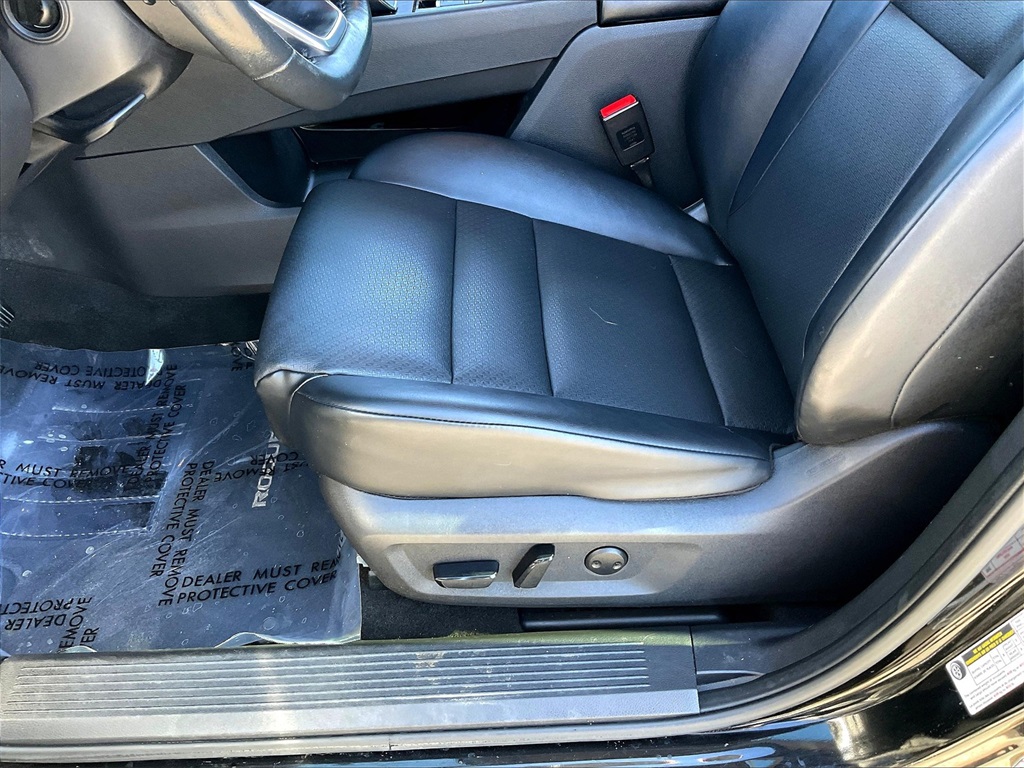 2023 Nissan Rogue SV photo 33