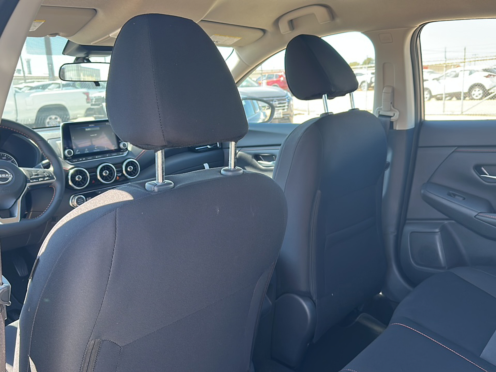 2025 Nissan Sentra SR photo 4