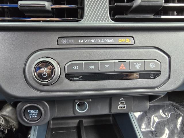 2025 Ford Maverick XLT photo 19