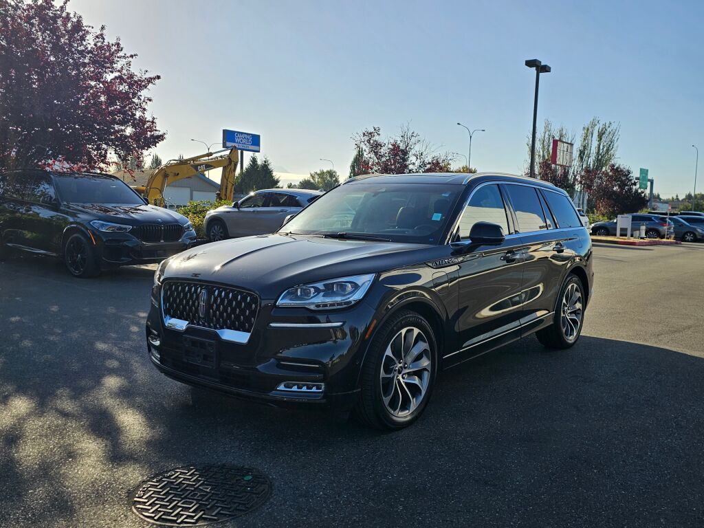 2020 Lincoln Aviator Grand Touring photo 3