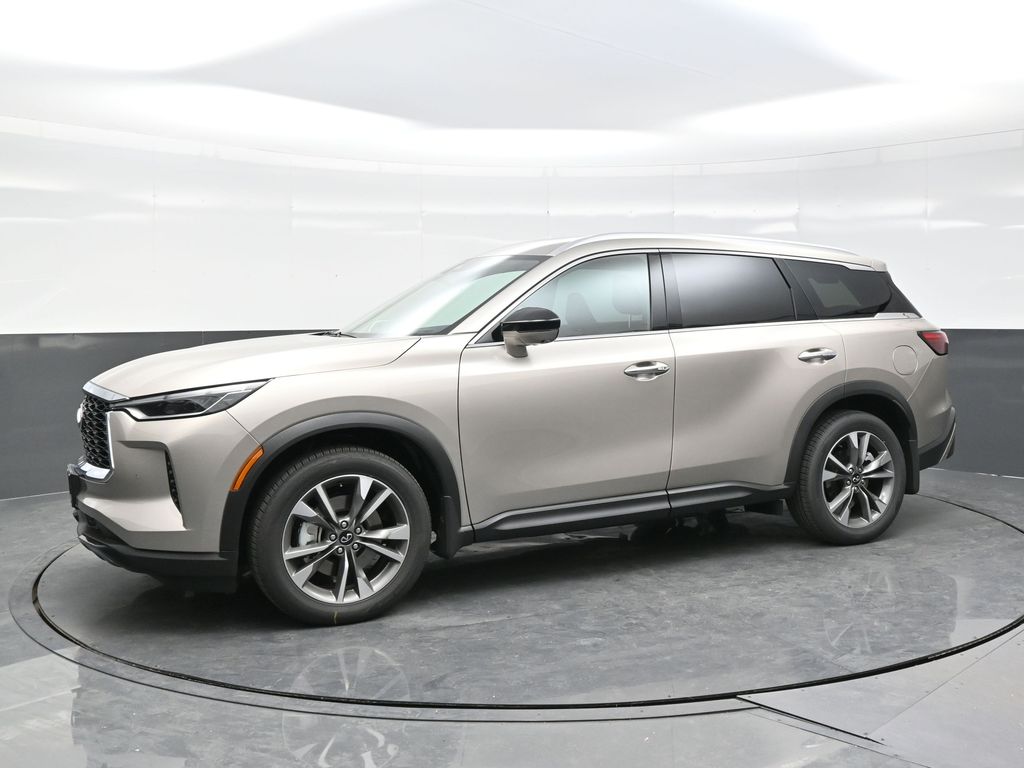 2025 Infiniti QX60 Luxe photo 3