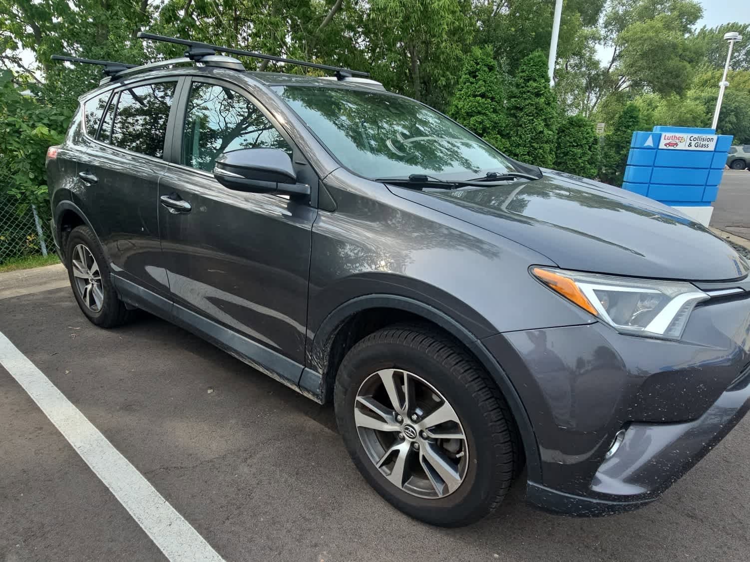 Used 2018 Toyota RAV4 XLE with VIN 2T3RFREV4JW747189 for sale in Hopkins, Minnesota