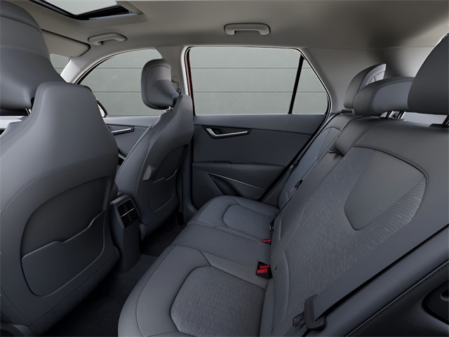 2025 Kia Niro SX Touring photo 16