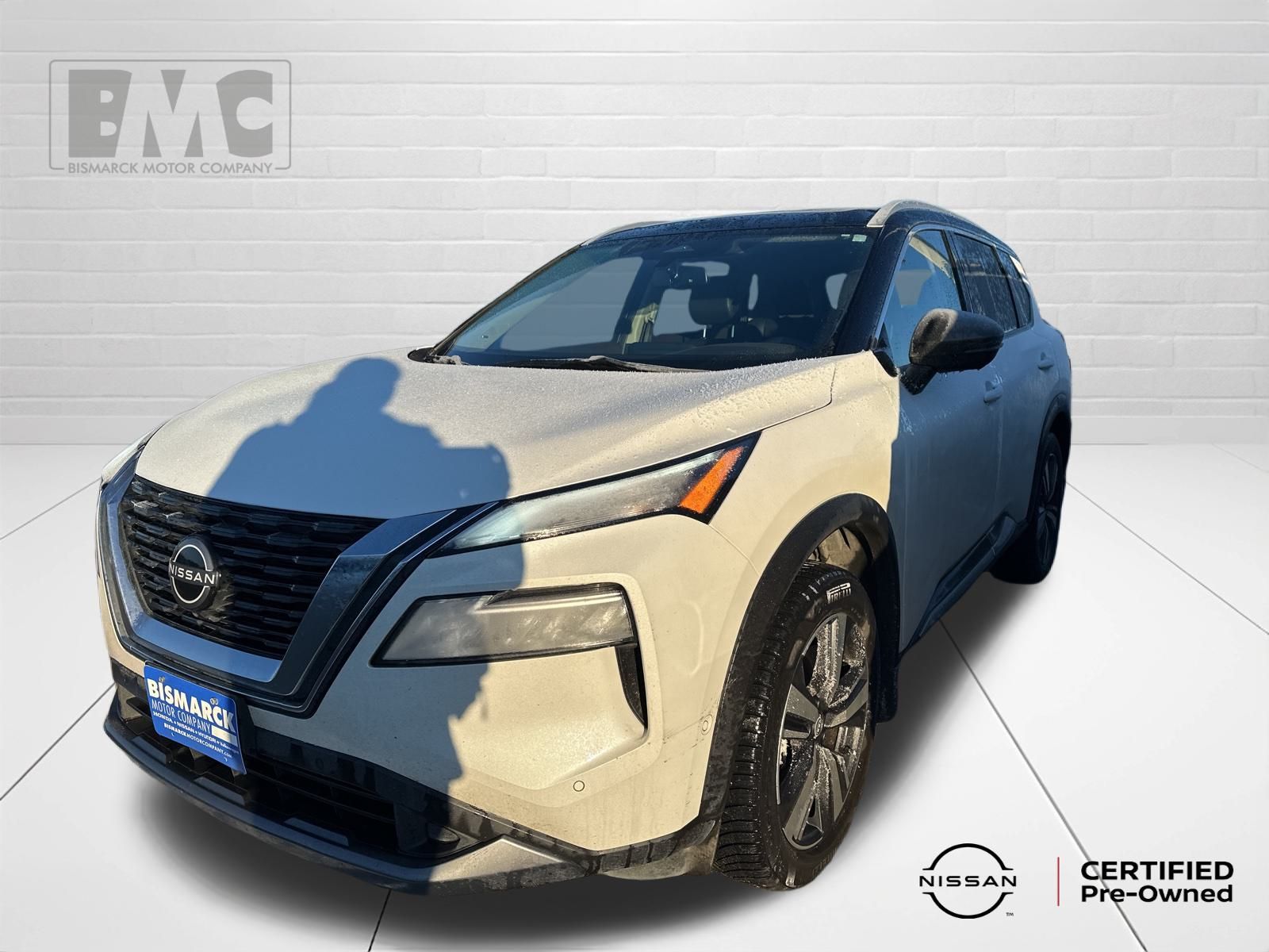 2023 Nissan Rogue SL's photo