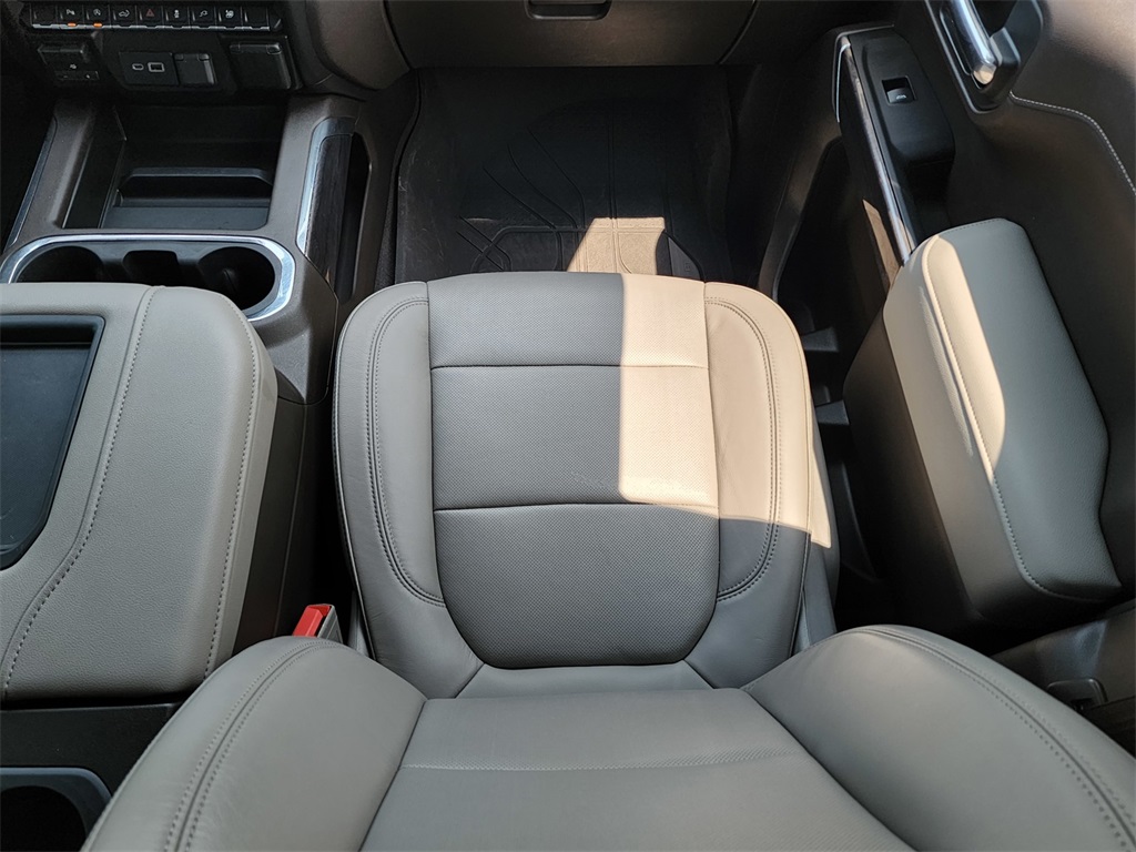 2020 Chevrolet Silverado 1500 LTZ photo 12
