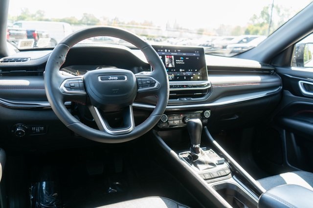 2023 Jeep Compass Trailhawk photo 10