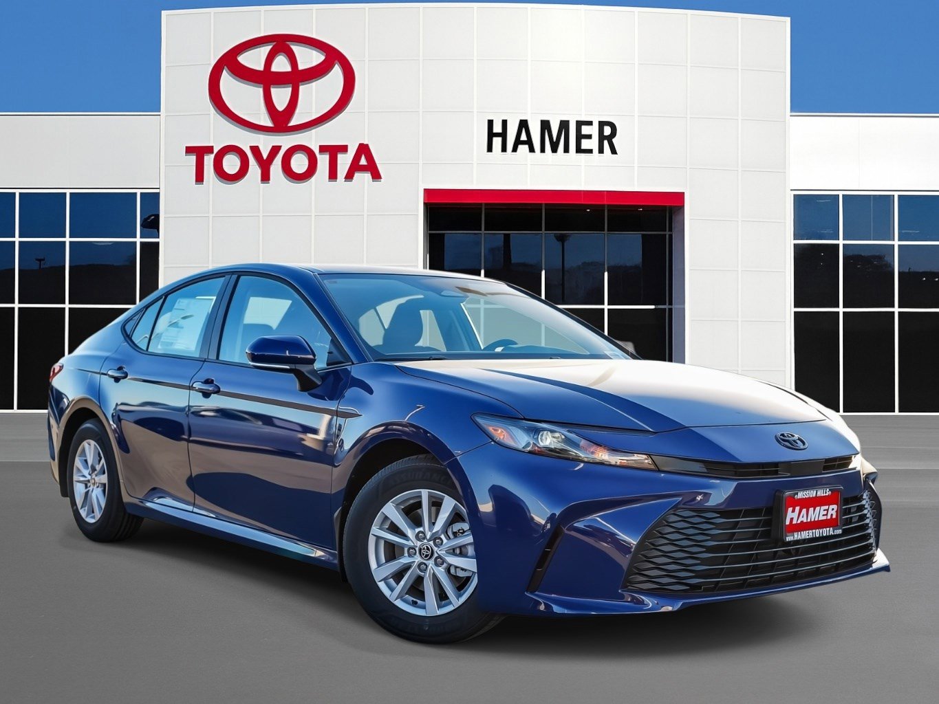 2026 Toyota Camry LE's photo