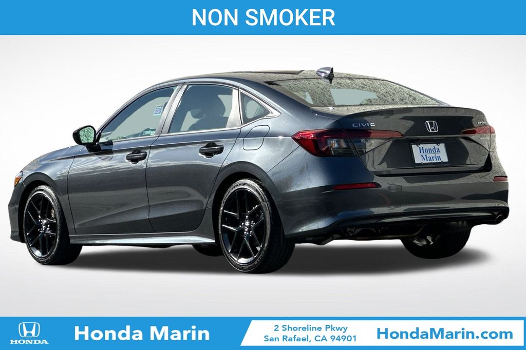 2025 Honda Civic Sport photo 3