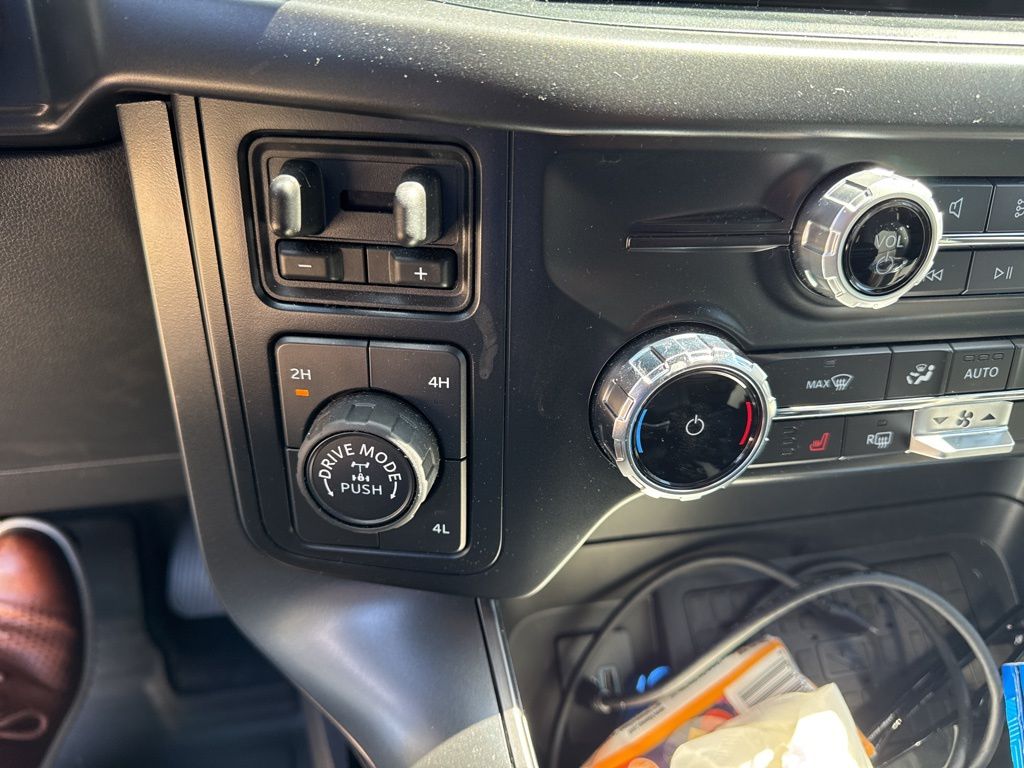 2024 Ford F-150 XLT photo 8