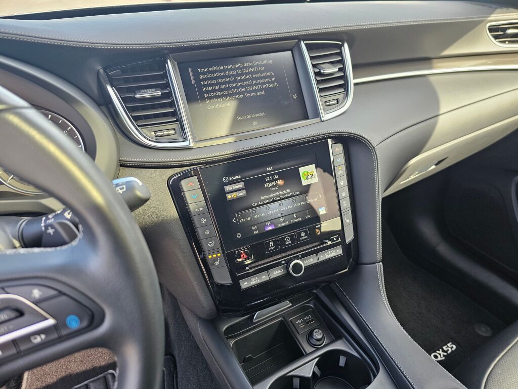 2023 Infiniti QX55 Luxe photo 30