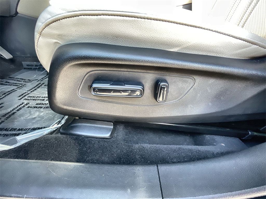 2023 Honda HR-V EX-L photo 14
