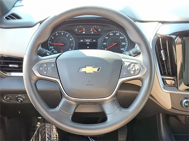 2023 Chevrolet Traverse LS photo 12