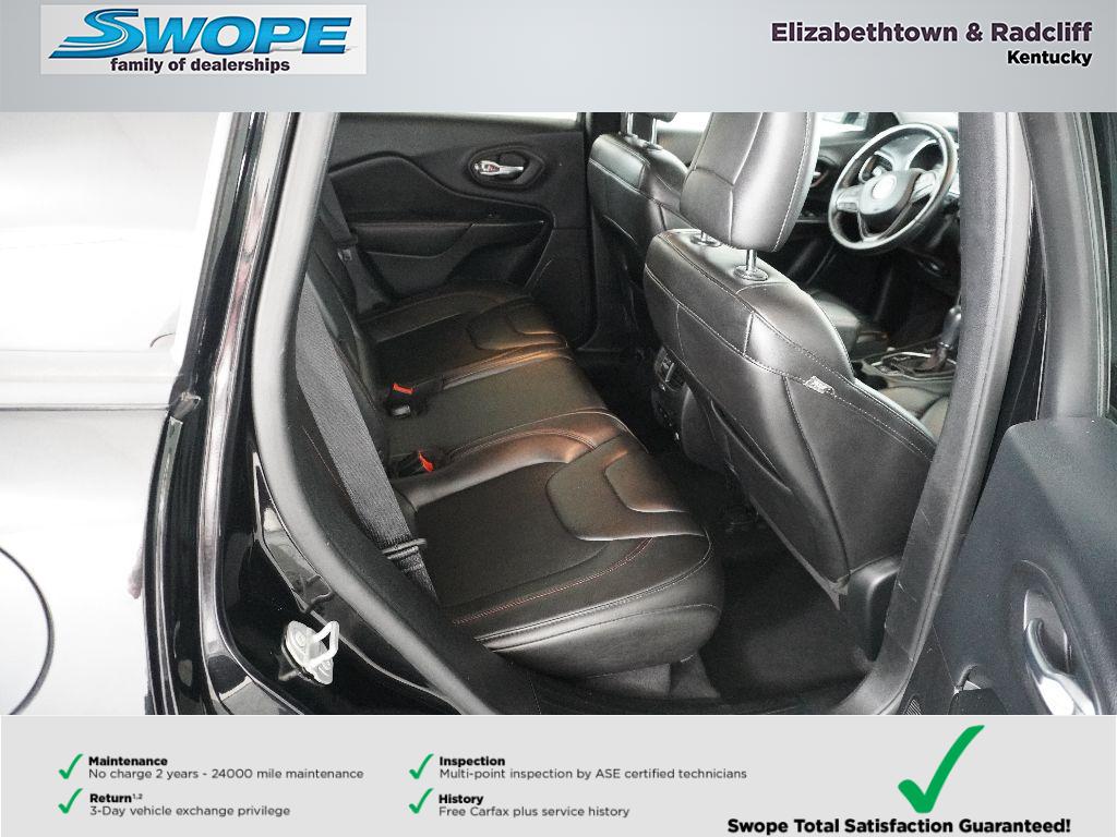 2019 Jeep Cherokee Trailhawk photo 4