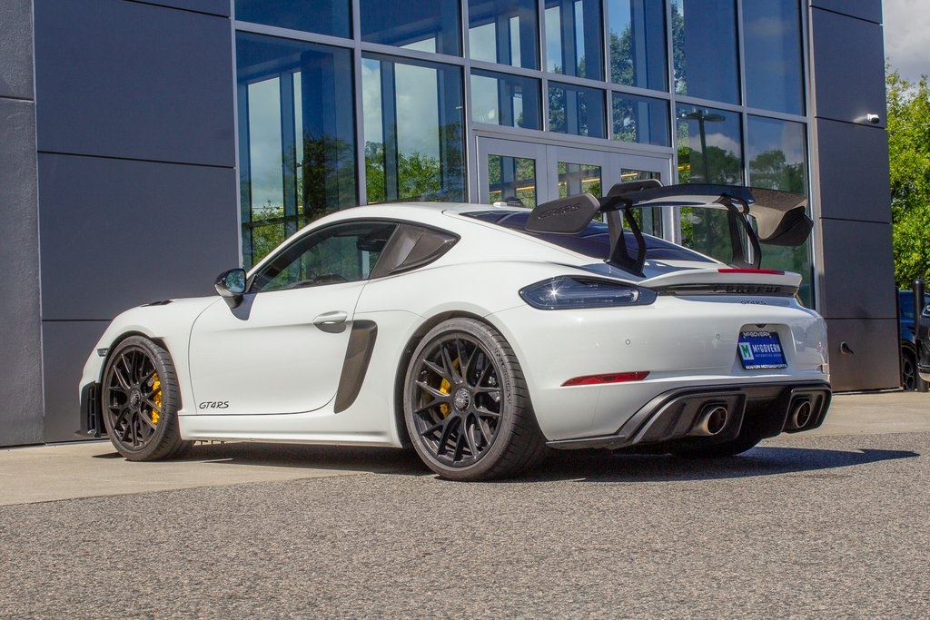 2024 Porsche Cayman GT4 RS photo 8